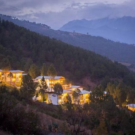 Dhensa Resort Пунакха Екстер'єр фото