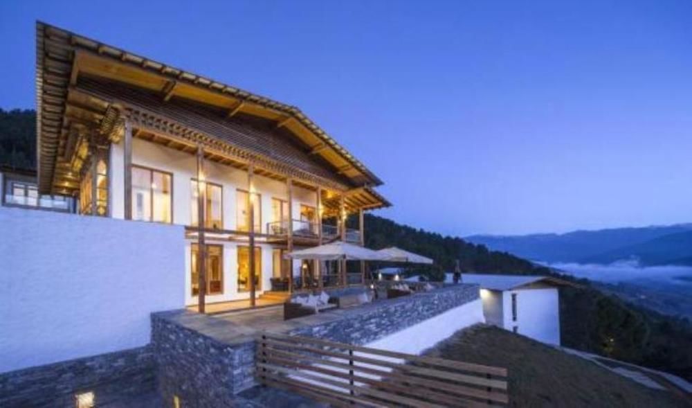 Dhensa Resort Пунакха Екстер'єр фото